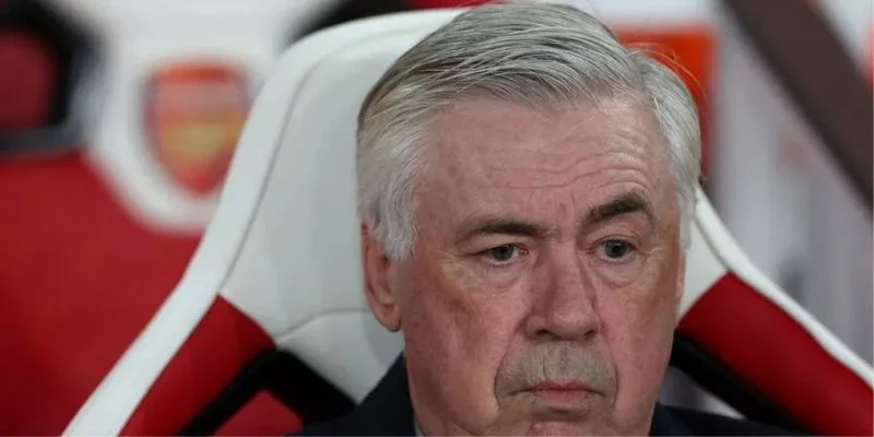 Ancelotti chịu áp lực lớn sau thất bại trước Arsenal đầy tiếc nuối